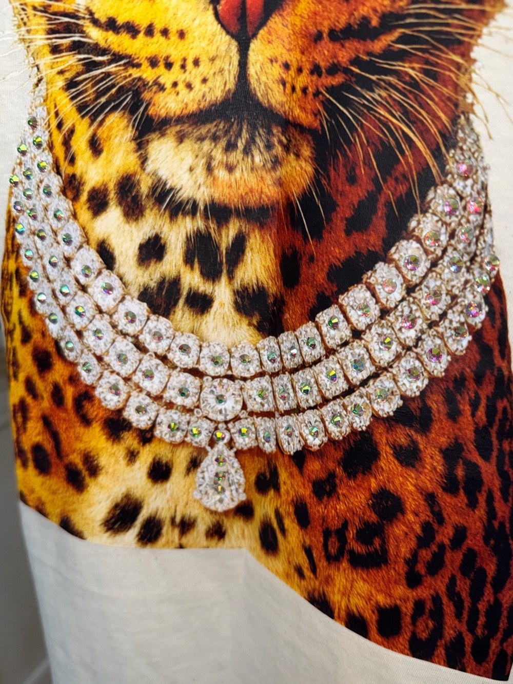 Keep It Gypsy Cream Leopard Print Short Sleeve Embellished Tee M - Picture 2 of 6